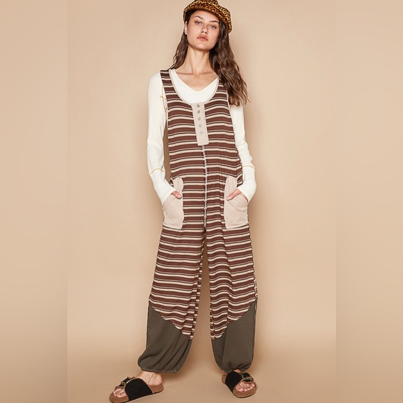 #179 New! Pol Adorable Oversized Striped Jumper - Picture 2 of 3